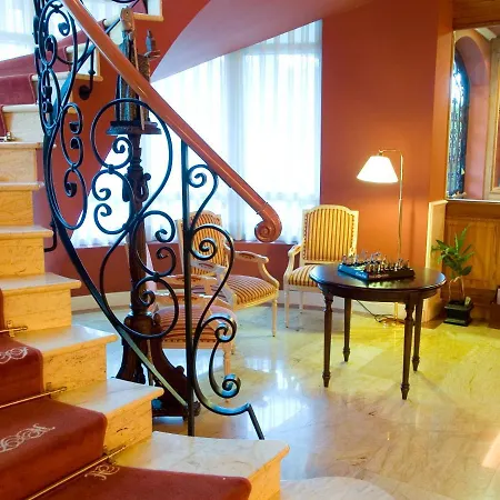 Fraga Do Eume Hotel 3*