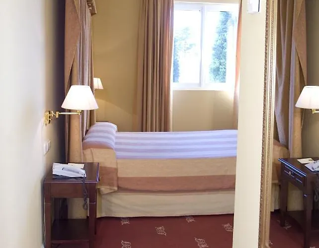 Fraga Do Eume 3* A Capela